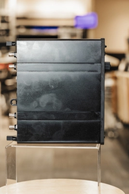 Line 6 - L6XDV75 Wireless Headset 2